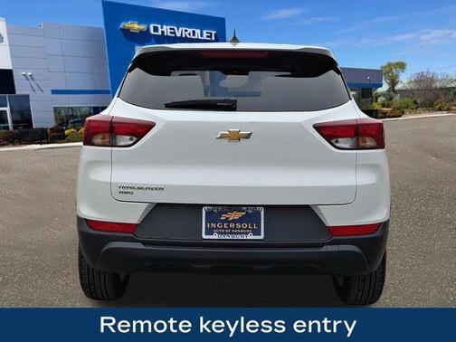Summit White 2025 Chevrolet Trailblazer LS