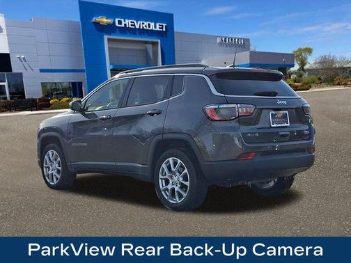 2023 Jeep Compass Latitude Lux