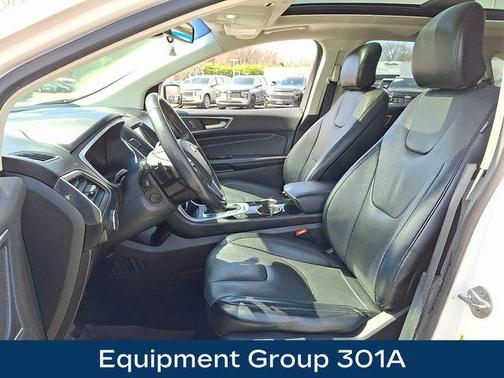 White Platinum Tri-Coat Metallic 2018 Ford Edge Titanium