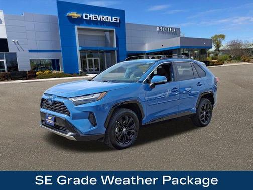 2022 Toyota RAV4 Hybrid SE