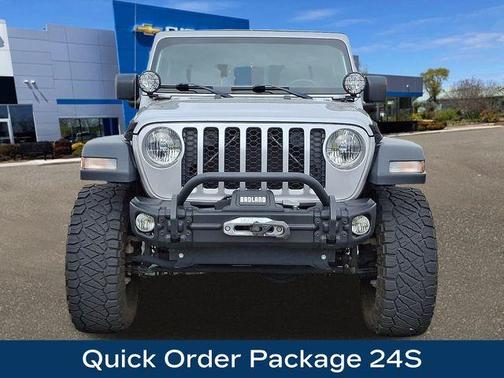 2020 Jeep Gladiator Sport