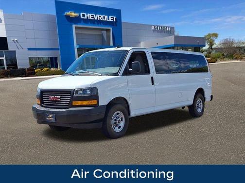 2023 GMC Savana 3500 LS