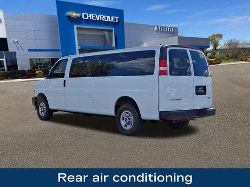 2023 GMC Savana 3500 LS