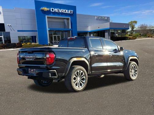 2023 GMC Canyon Denali