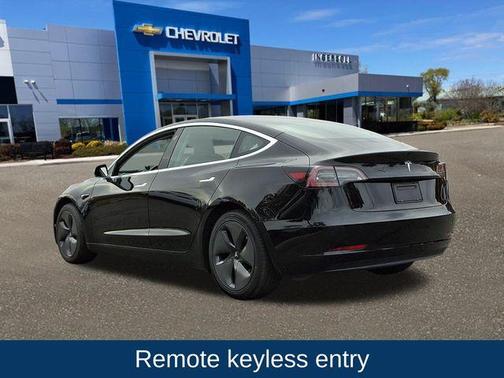 2019 Tesla Model 3 Standard Range Plus