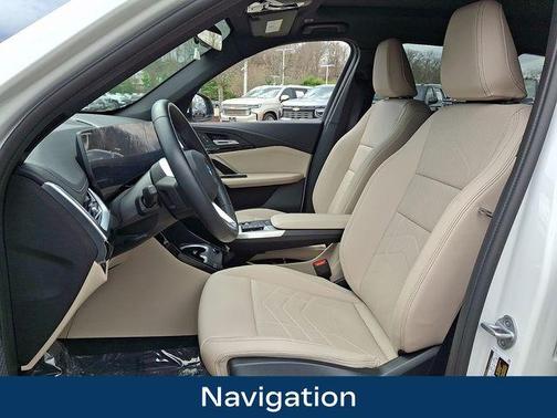 Mineral White Metallic 2025 BMW X1 xDrive28i