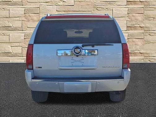 2012 Cadillac Escalade Luxury