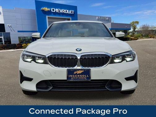 2019 BMW 330 i xDrive