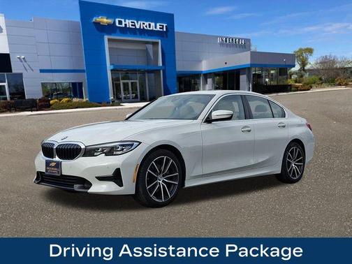 2019 BMW 330 i xDrive