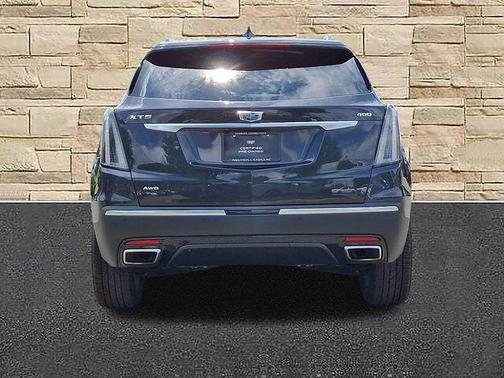 2021 Cadillac XT5 Sport