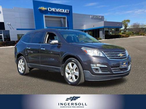 Tungsten Metallic 2017 Chevrolet Traverse 1LT
