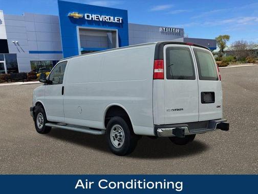 2023 GMC Savana 2500 Work Van