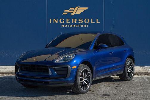 2022 Porsche Macan Base