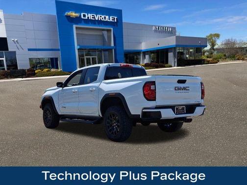2023 GMC Canyon AT4