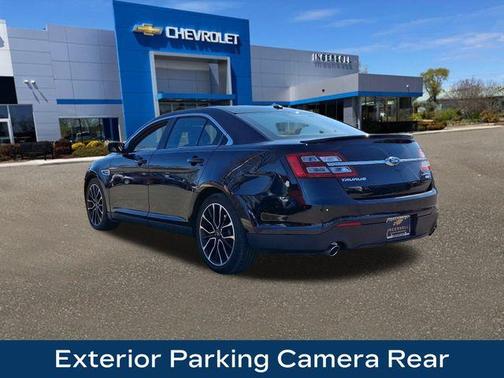 2018 Ford Taurus Limited
