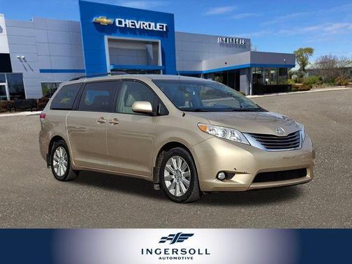 2014 Toyota Sienna XLE