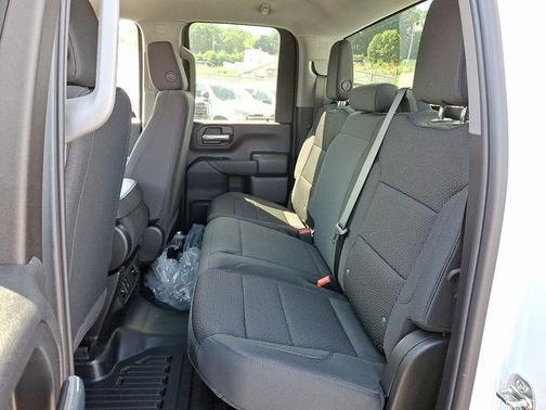 2025 GMC Sierra 2500 Pro