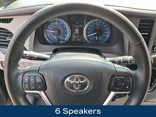 Predawn Gray Mica 2019 Toyota Sienna XLE