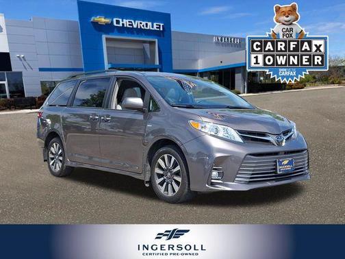 Predawn Gray Mica 2019 Toyota Sienna XLE