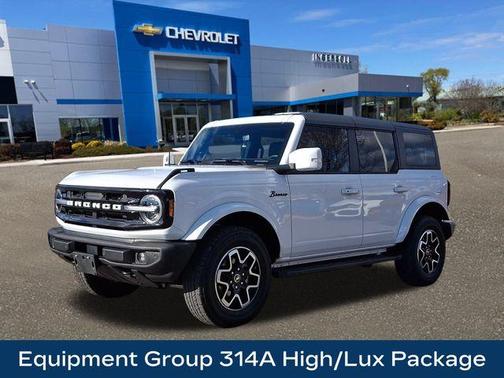 2024 Ford Bronco Outer Banks