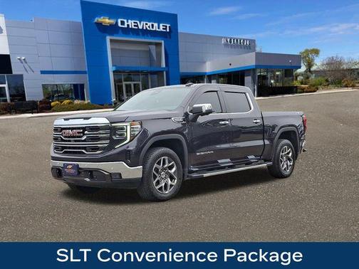 2022 GMC Sierra 1500 SLT