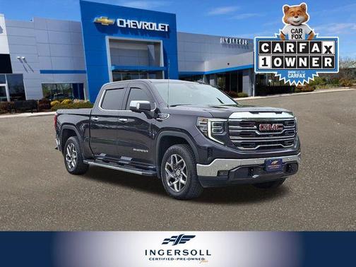 2022 GMC Sierra 1500 SLT