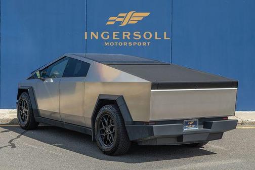 2024 Tesla Cybertruck Base