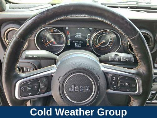 Black Clearcoat 2021 Jeep Wrangler Unlimited Sahara Altitude