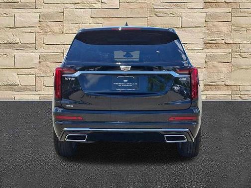 2025 Cadillac XT6 Premium Luxury AWD