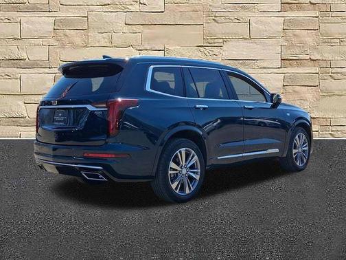Emerald 2025 Cadillac XT6 Premium Luxury AWD