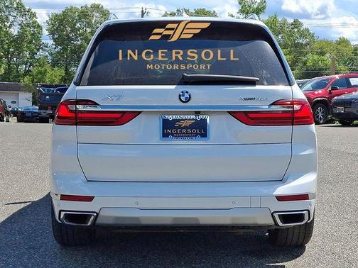 2022 BMW X7 xDrive40i