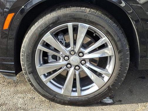 2023 Cadillac XT6 Premium Luxury AWD