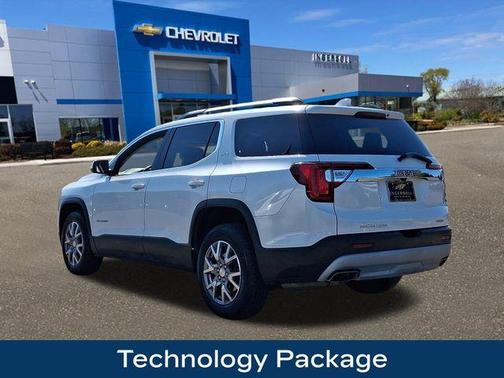 2021 GMC Acadia SLT