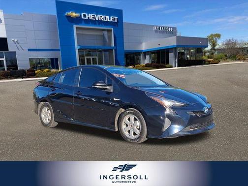 2016 Toyota Prius Two