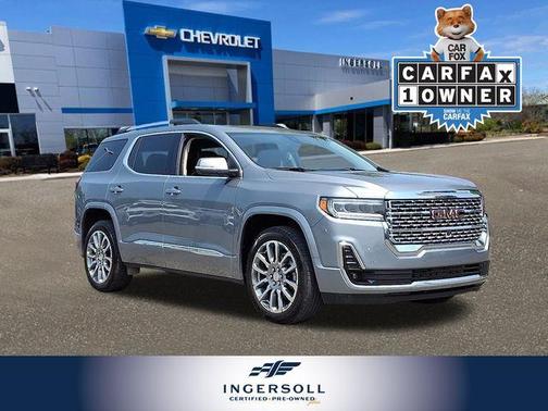 2023 GMC Acadia Denali