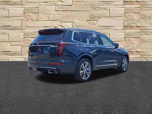2024 Cadillac XT6 Premium Luxury AWD