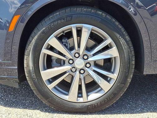 2024 Cadillac XT6 Premium Luxury AWD