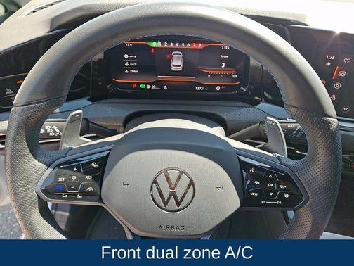 Pure White 2024 Volkswagen Golf R 2.0T