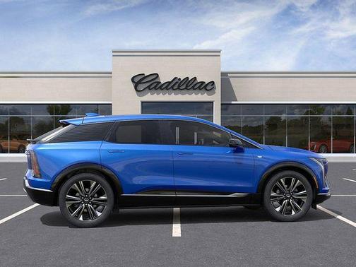 2025 Cadillac OPTIQ Luxury