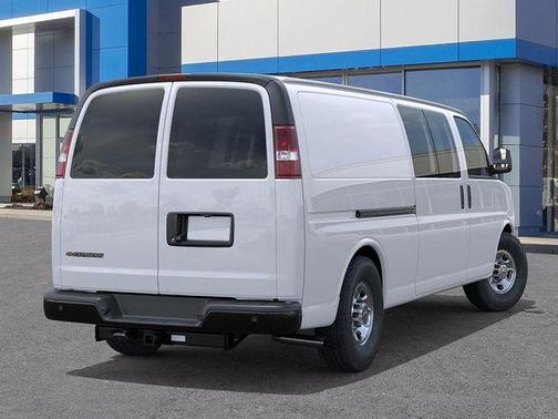 2025 Chevrolet Express 3500 Work Van