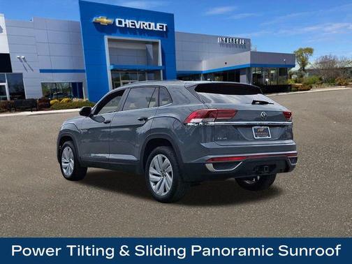 2022 Volkswagen Atlas Cross Sport 3.6L V6 SE w/Technology