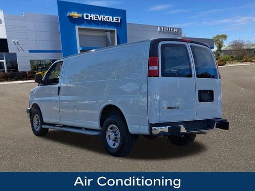 2023 Chevrolet Express 2500 Work Van