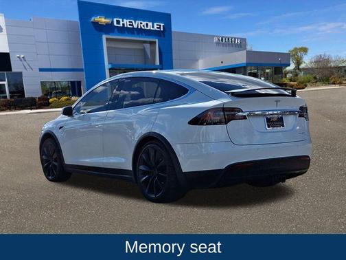 2020 Tesla Model X Long Range