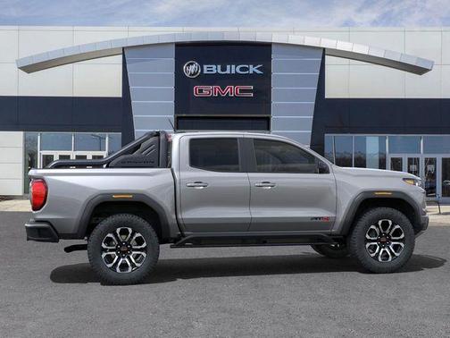 2025 GMC Canyon AT4