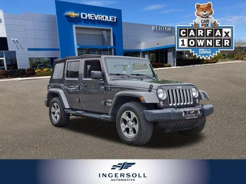 2016 Jeep Wrangler Unlimited Sahara