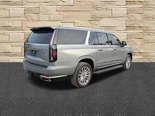 2024 Cadillac Escalade ESV Premium Luxury