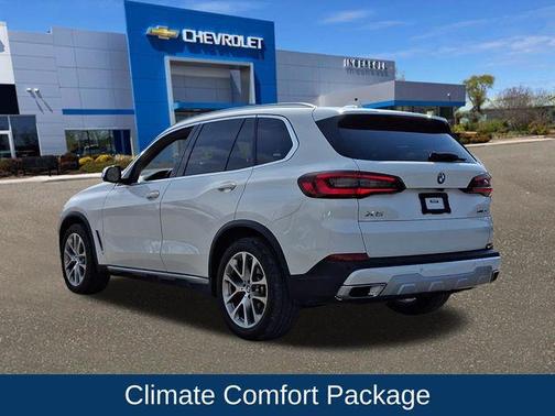Alpine White 2022 BMW X5 xDrive40i