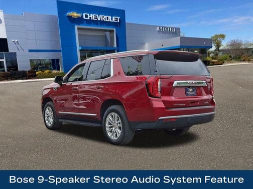 2024 GMC Yukon SLT