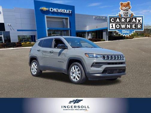 2023 Jeep Compass Latitude Lux