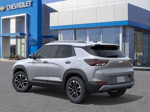 Sterling Gray Metallic 2026 Chevrolet Trailblazer LT